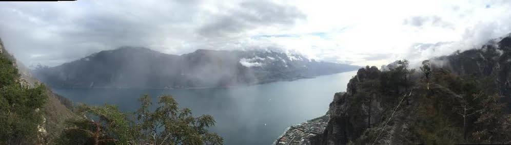 Eala My Lakeside Dream - Adults Friendly Limone sul Garda Exteriér fotografie